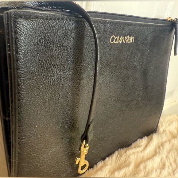 CALVIN KLEIN WRISTLET/POUCH BLACK - Picture 4 of 13